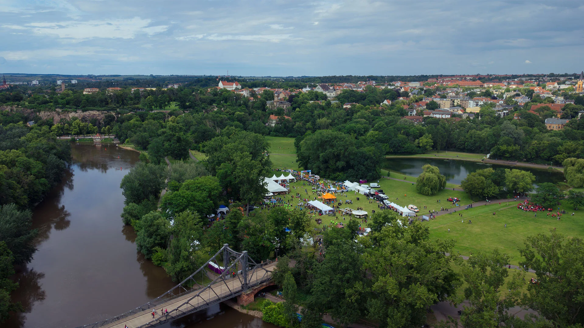 Hallescher Firmenlauf